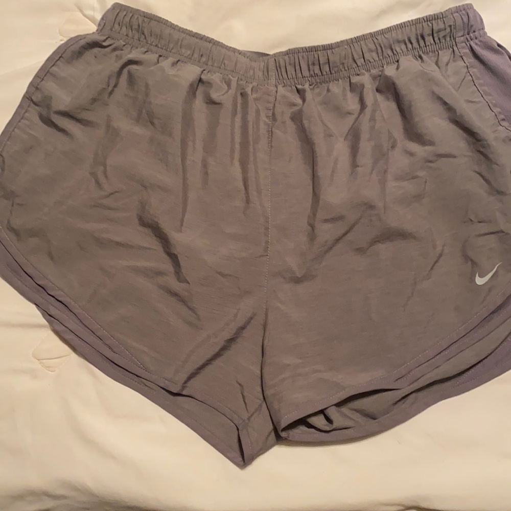 Women’s Nike shorts-size XXL
